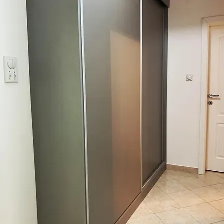 דירה Minas בייאליינה
